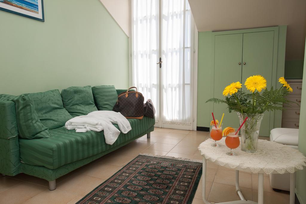 Hotel Splendid Mare Laigueglia Dış mekan fotoğraf